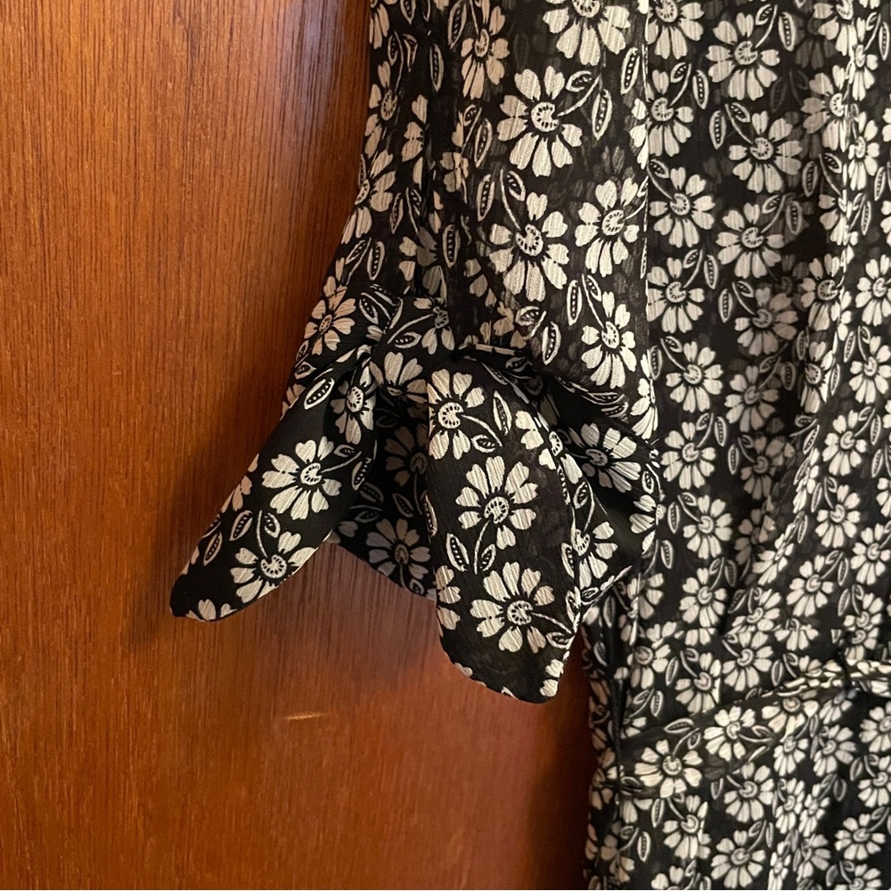 Calvin Klein Black and White Floral Midi Dress - Picture 5 of 5